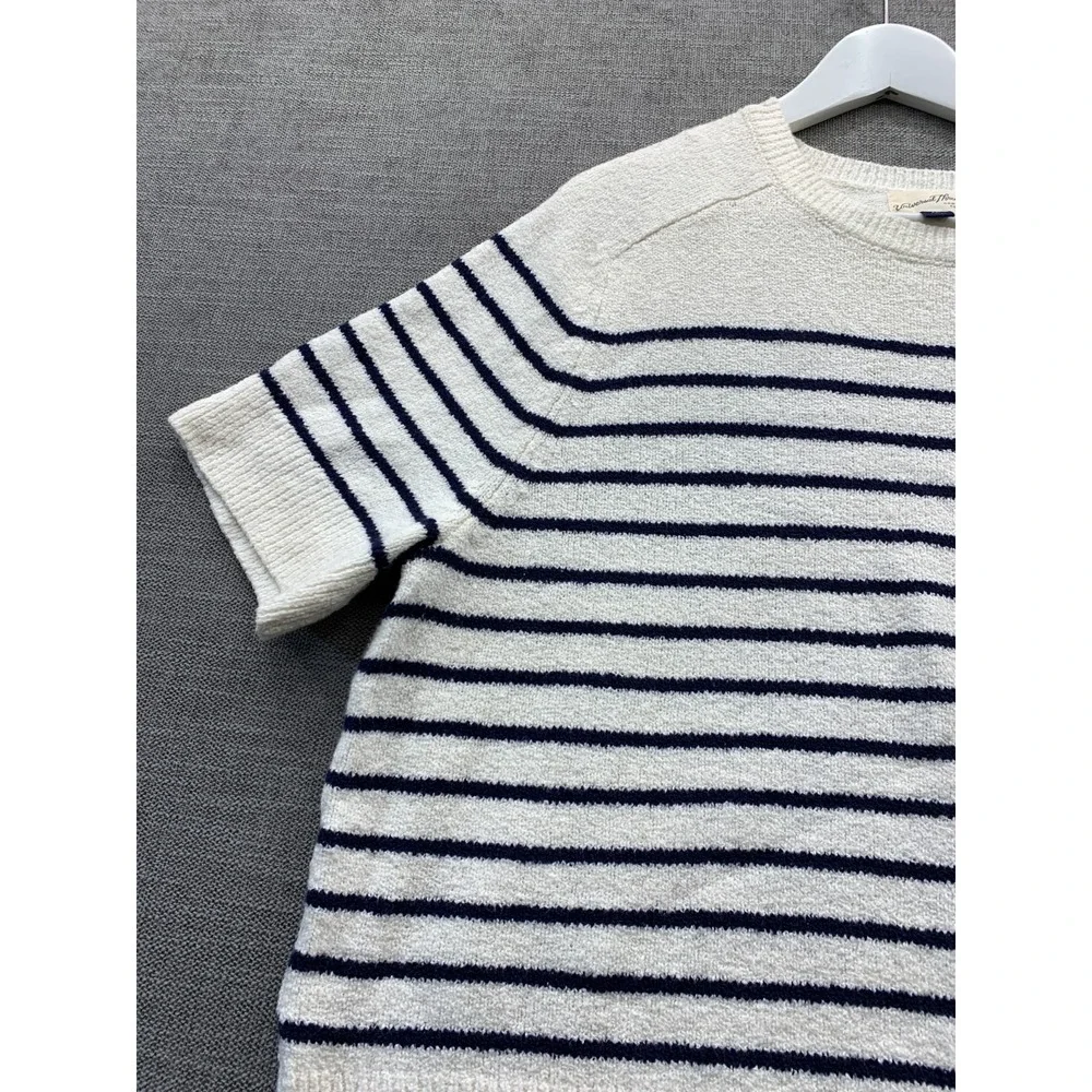 Universal Thread Goods Co Sweater Womens 2XL Beige Striped Raglan Sleeve Winter‎